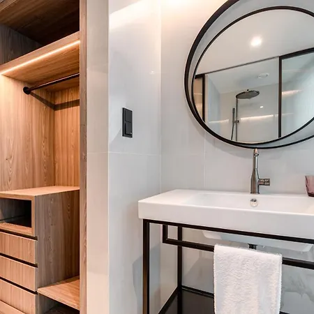 Luster Hotel Lisbon