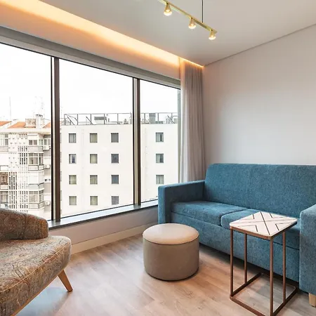 Luster Hotel 4*