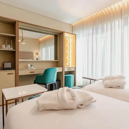 Hotel Luster